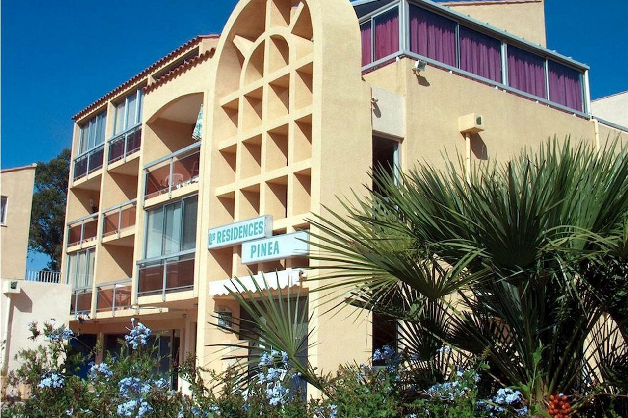 Les Residences Pinea Calvi  Exterior foto
