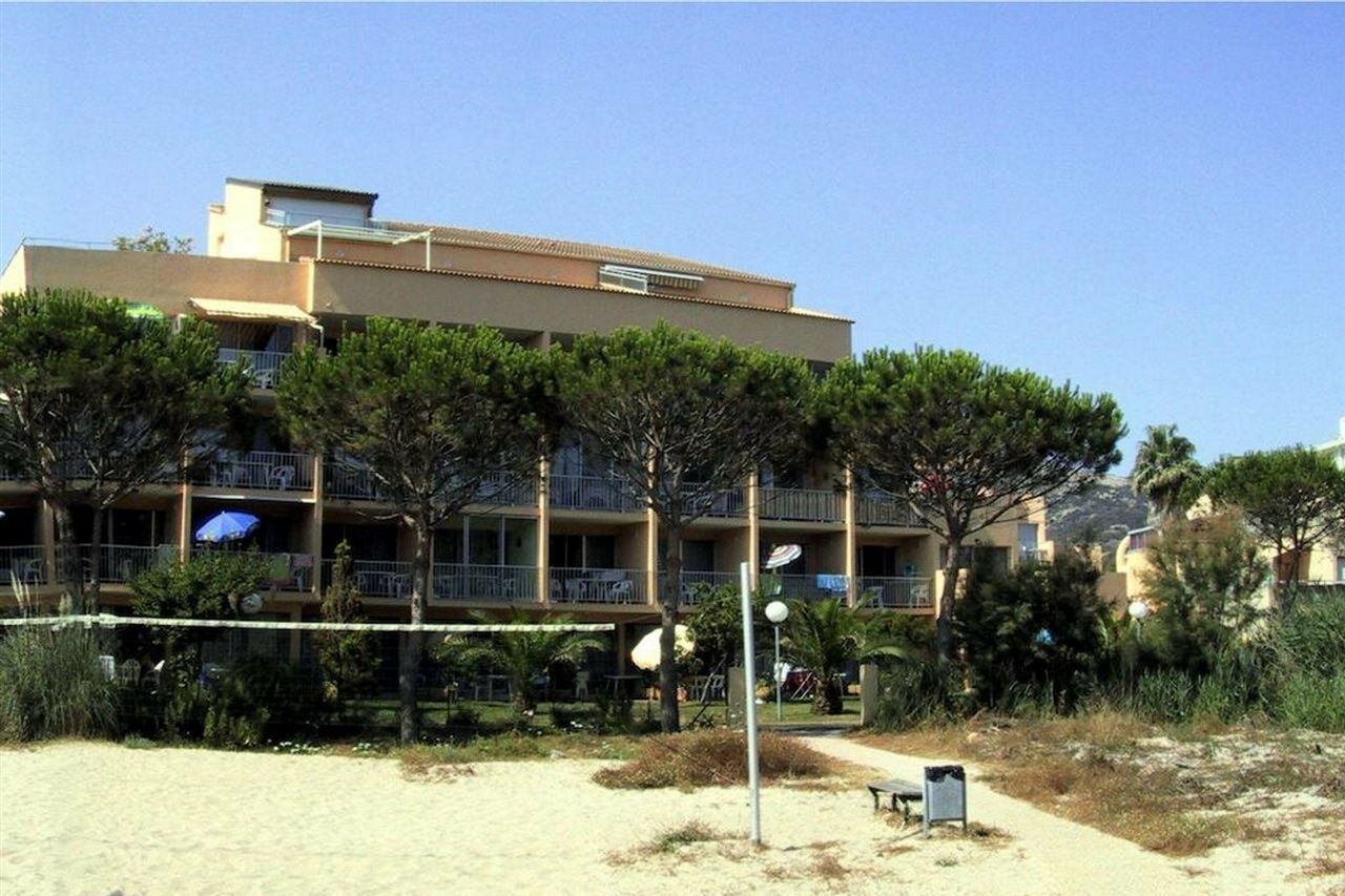 Les Residences Pinea Calvi  Exterior foto